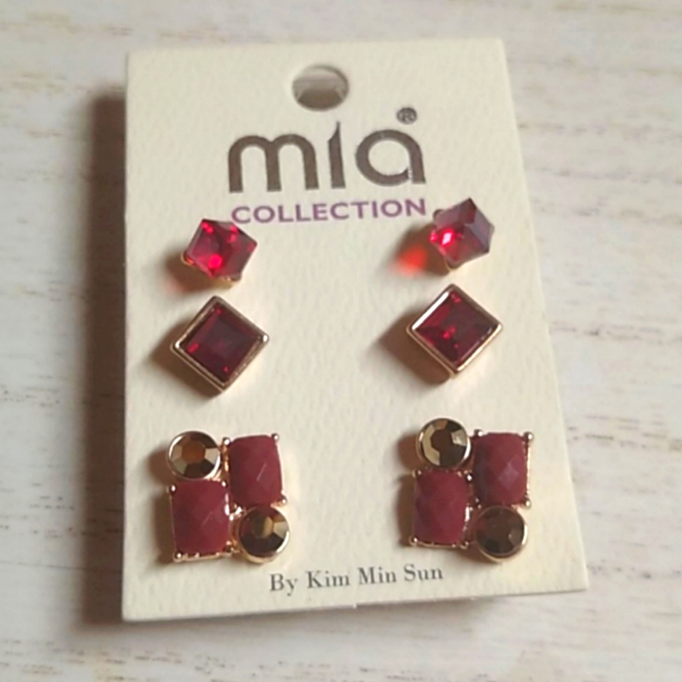 3 For $15 Red & Maroon 3 Pair Stud Earrings